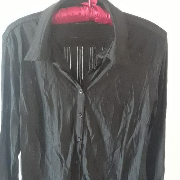 Top - Picture 2 of 3